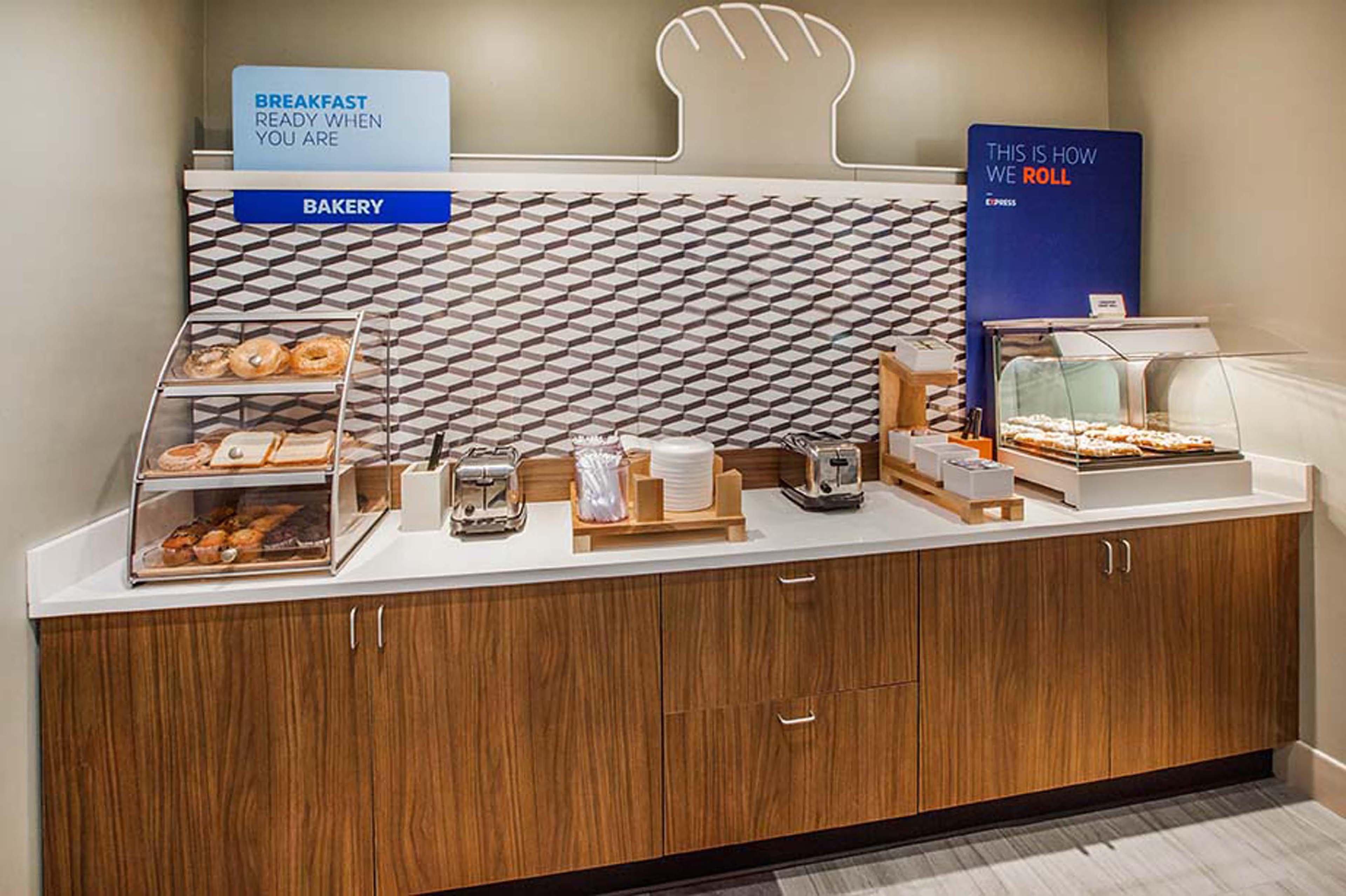 Holiday Inn Express Hotel & Suites Marshall By Ihg Exteriér fotografie
