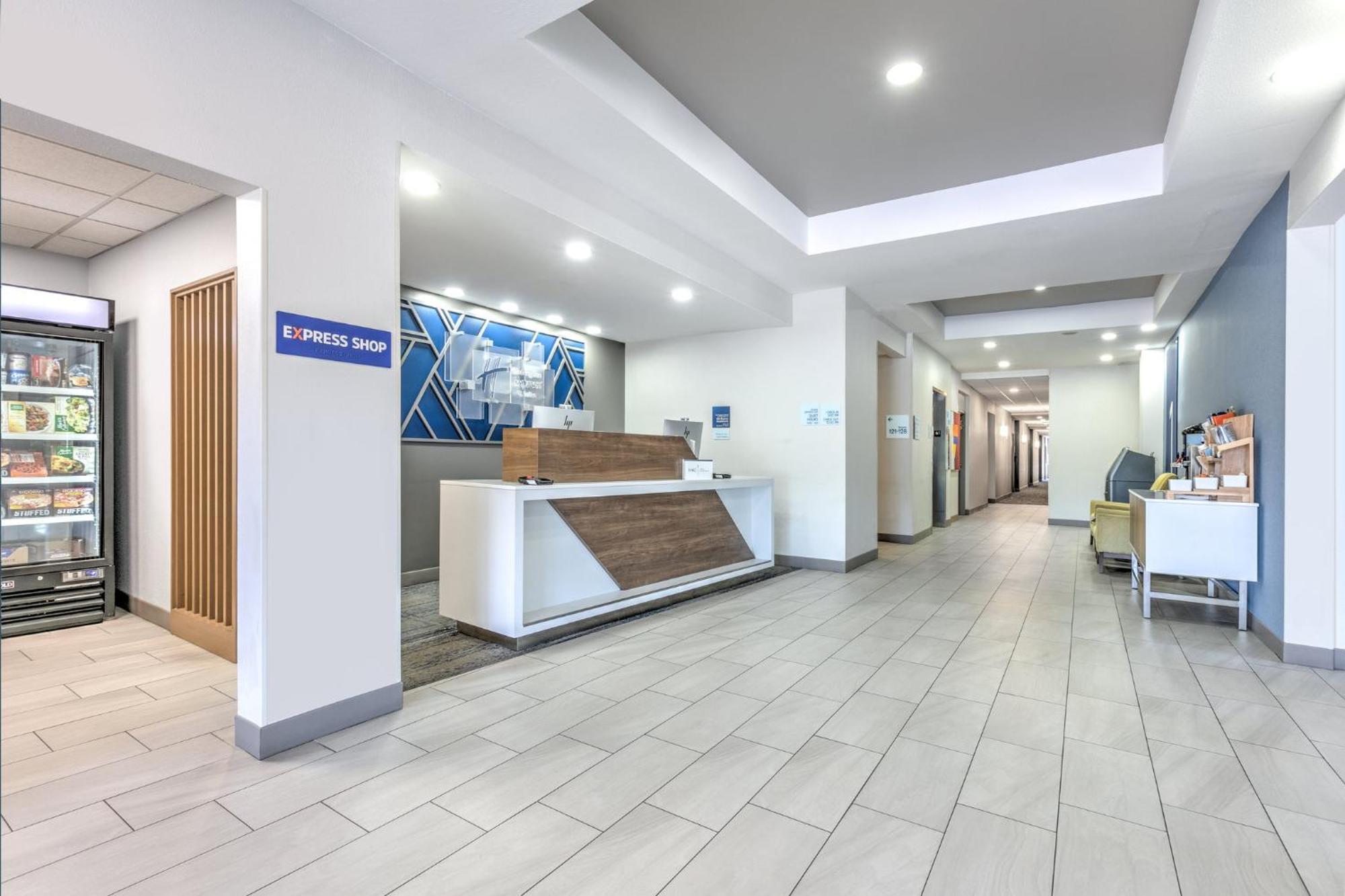 Holiday Inn Express Hotel & Suites Marshall By Ihg Exteriér fotografie